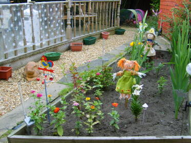 Mijn tuin is eindelijk klaar - na alle regen waardoor het onkruid zo snel groeide!
