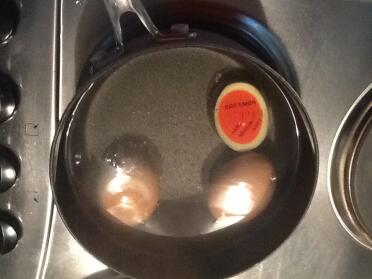 Doe het in de pan .....
