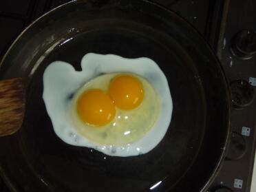 Twee eieren in een, geen wonder dat het groot was!