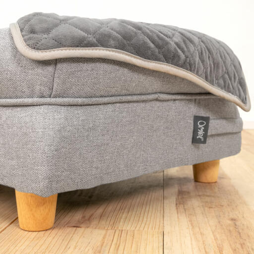 Luxury hondendeken in een bolster traagschuim hondenbed