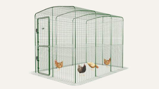 Omlet walk in chicken run Omlet inloopren voor kippen
