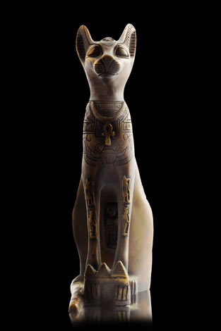 An ancient Egyptian statue of a cat
